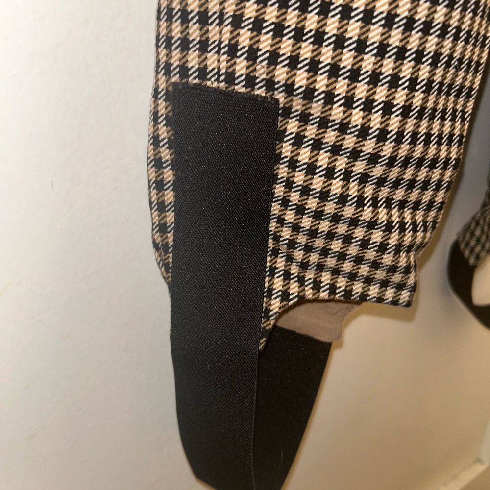 Hugo Boss Stirrups
